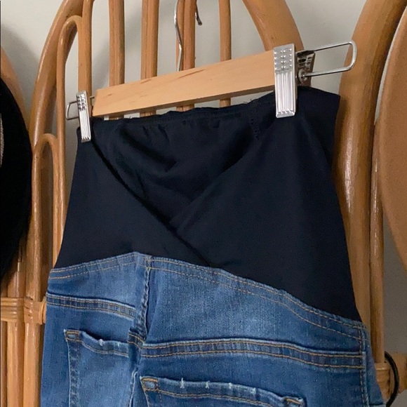 Ingrid & Isabel skinny crop jeans (ankle length) - Picture 3 of 4